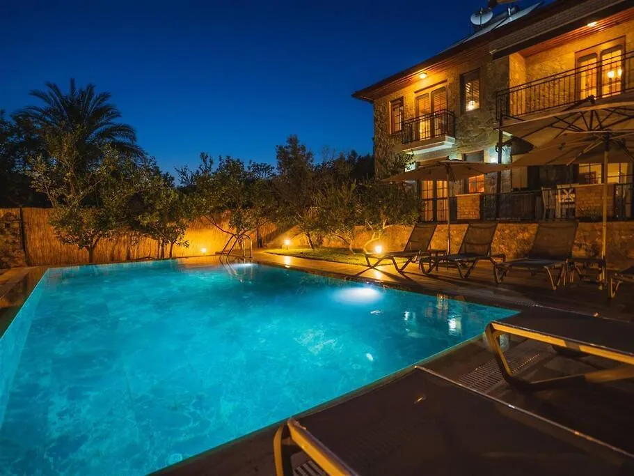 Fethiye Kayakoey'De Oezel Havuzlu Muhafazakar Villa Kaya Konak