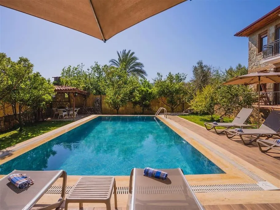 Fethiye Kayakoey'De Oezel Havuzlu Muhafazakar Villa Kaya Konak